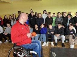 b_1024_768_0_00_images_2022_2023_WF_paraolimpijczycy_339914486_556628906606605_6567520115347624120_n